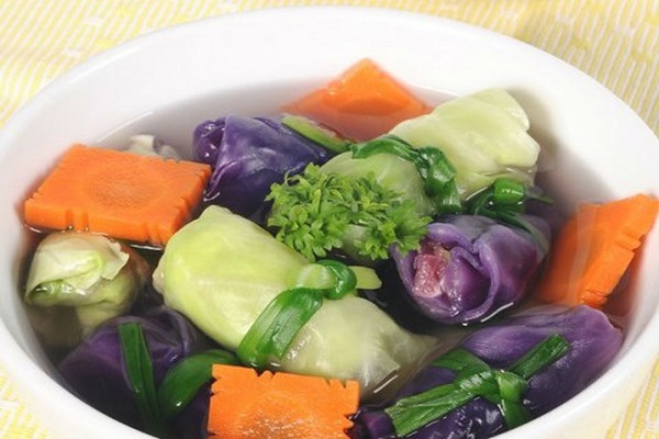 Canh bắp cải cuộn chay