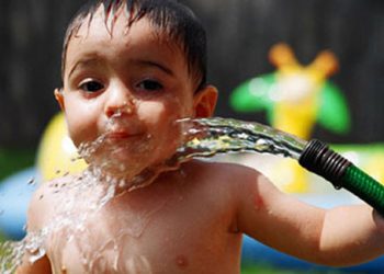 Phòng ngừa các bệnh cho trẻ em trong những ngày nắng nóng